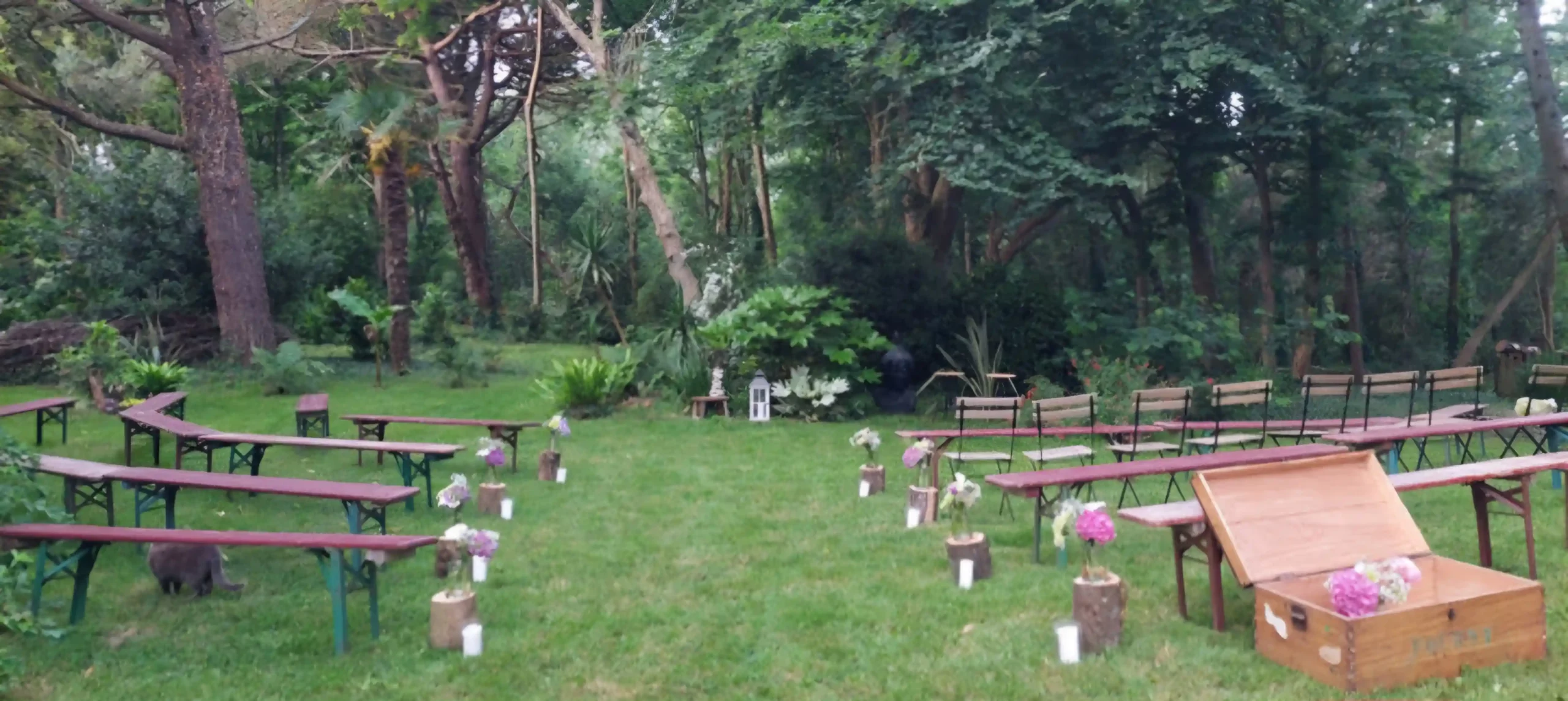 evenementiel (6) webp bancs cérémonie laique jardin evenementiel